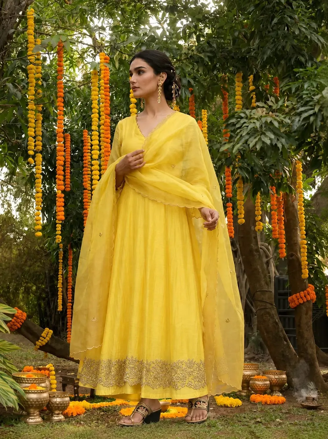 Hand-embroidered kurta craftsmanship
